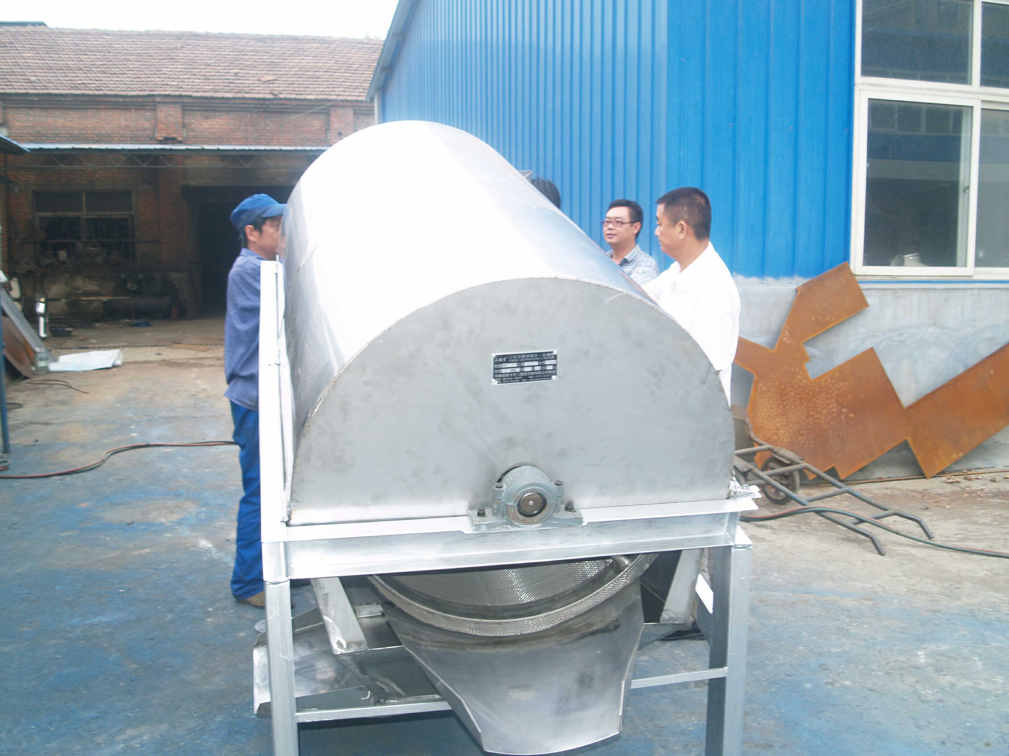 滾筒篩維修和保養(yǎng)應(yīng)該注意哪些事項(xiàng)？