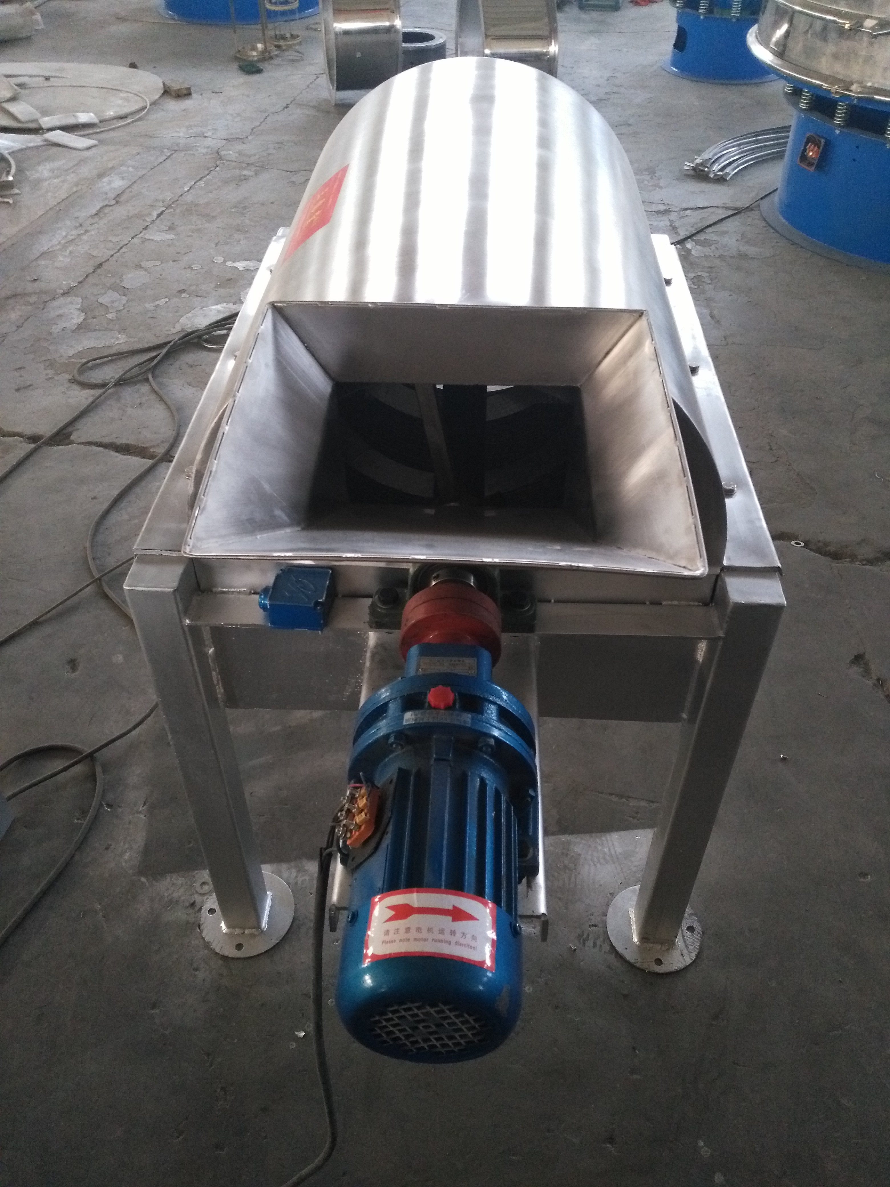 滾筒水洗篩沙機(jī)哪里有賣？特點(diǎn)有哪些？